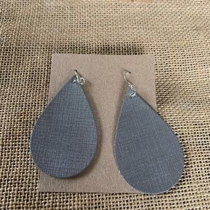 Gray leather look teardrop earrings